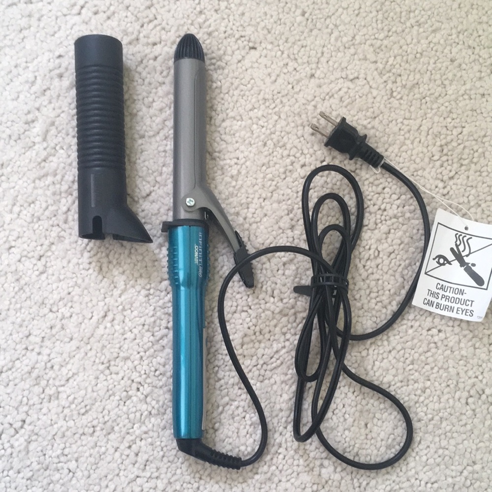 NWOT Conair InfinitiPro Curling Iron (1 inch)